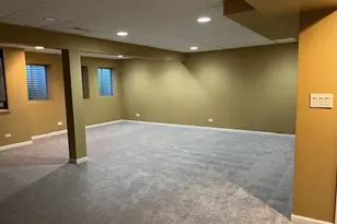 281 Bay Dr, Itasca, IL 60143 - Photo 15