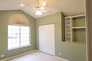 260 Shipland Dr, Crystal Lake, IL 60012 - Photo 17