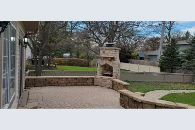 260 Shipland Drive, Crystal Lake, IL 60012 - Photo 23