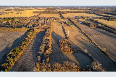 4015 Sunnyside Road, Woodstock, IL 60098 - Photo 41