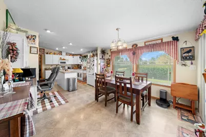 32 Peggy Drive, Sandwich, IL 60548 - Photo 7