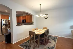 17 E Willow Rd, Wheeling, IL 60090 - Photo 3