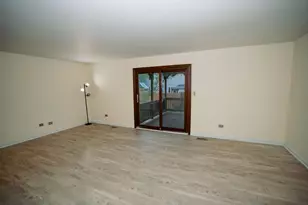 1221 Cedarwood Dr, Crest Hill, IL 60403 - Photo 11