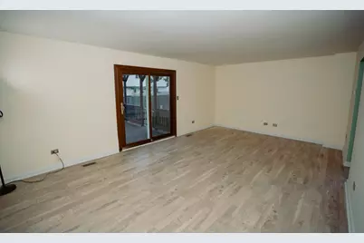 1221 Cedarwood Drive #F, Crest Hill, IL 60403 - Photo 9