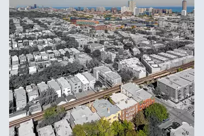 1210 W Roscoe Street #1, Chicago, IL 60657 - Photo 45