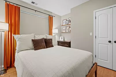 1210 W Roscoe Street #1, Chicago, IL 60657 - Photo 23