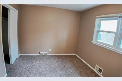 15501 Maryland Avenue, Dolton, IL 60419 - Photo 5