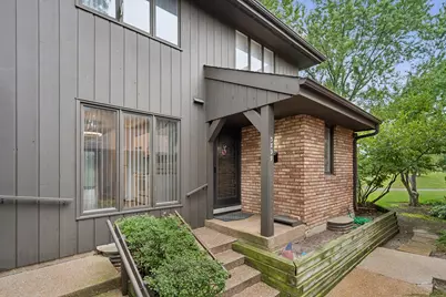 3899 Mission Hills Road, Northbrook, IL 60062 - Photo 1