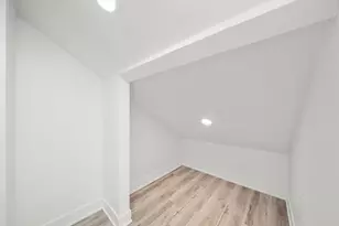 3715 Euclid Ave, Berwyn, IL 60402 - Photo 17