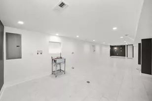 3715 Euclid Ave, Berwyn, IL 60402 - Photo 31