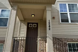 1242 Evergreen Ave, Des Plaines, IL 60016 - Photo 3