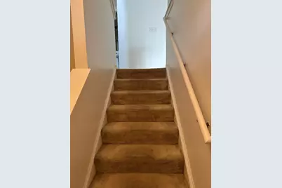 1242 Evergreen Avenue, Des Plaines, IL 60016 - Photo 5