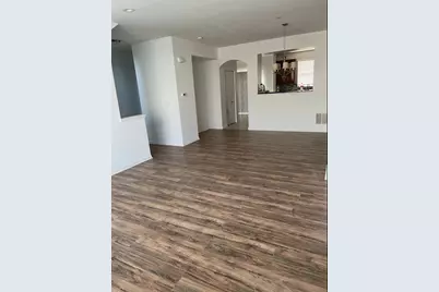 1242 Evergreen Avenue, Des Plaines, IL 60016 - Photo 11