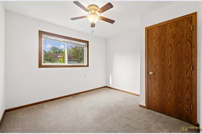 26235 N Acorn Lane, Mundelein, IL 60060 - Photo 15