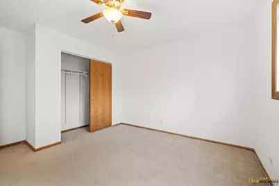 26235 N Acorn Lane, Mundelein, IL 60060 - Photo 13