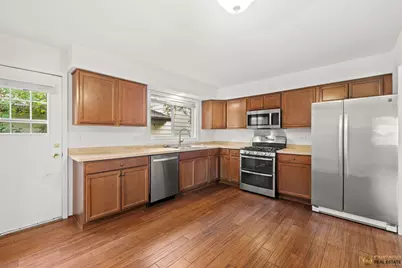 26235 N Acorn Lane, Mundelein, IL 60060 - Photo 9