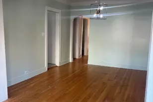 7811 S Euclid Ave, Chicago, IL 60649 - Photo 9