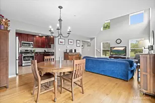 1651 Pauline Cir, Mundelein, IL 60060 - Photo 15