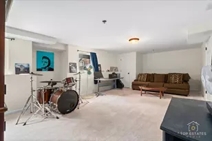 1651 Pauline Cir, Mundelein, IL 60060 - Photo 31