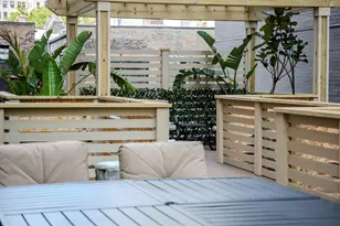 22 E Elm St, Chicago, IL 60611 - Photo 27