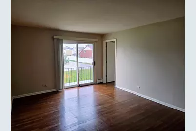 9561 Dee Road #2D, Des Plaines, IL 60016 - Photo 3