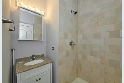 5715 N Kimball Avenue #1N, Chicago, IL 60659 - Photo 21