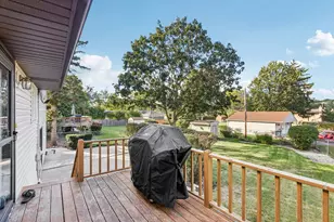 1504 E Emmerson Ln, Mount Prospect, IL 60056 - Photo 23