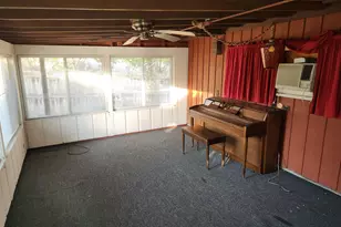 71 E Arquilla Dr, Chicago Heights, IL 60411 - Photo 15