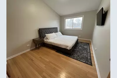 725 Hibbard Road, Wilmette, IL 60091 - Photo 11