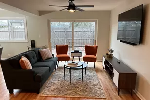 725 Hibbard Rd, Wilmette, IL 60091 - Photo 5