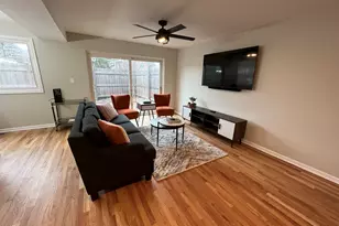 725 Hibbard Rd, Wilmette, IL 60091 - Photo 3