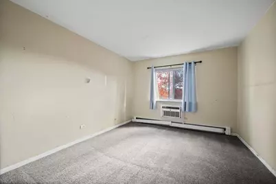 1311 S Finley Road #416, Lombard, IL 60148 - Photo 9