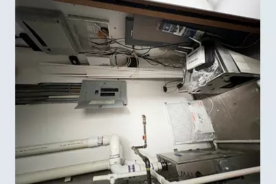 1443 W Belmont Avenue, Chicago, IL 60657 - Photo 27