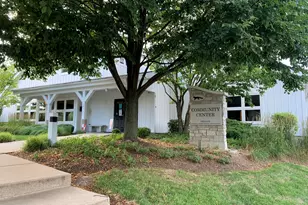 39W599 Walt Whitman Rd, Saint Charles, IL 60175 - Photo 47