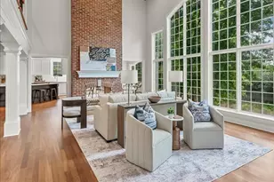 39W599 Walt Whitman Rd, Saint Charles, IL 60175 - Photo 11