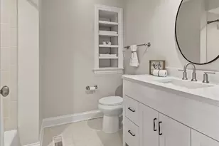 39W599 Walt Whitman Rd, Saint Charles, IL 60175 - Photo 31