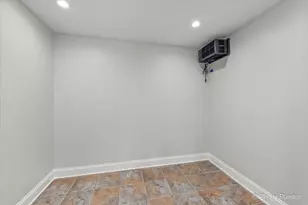 39W599 Walt Whitman Rd, Saint Charles, IL 60175 - Photo 45