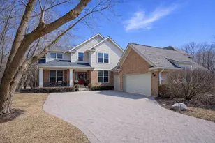 1301 Wendy Dr, Northbrook, IL 60062 - Photo 1