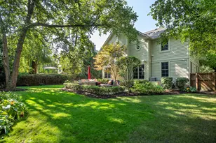 1301 Wendy Dr, Northbrook, IL 60062 - Photo 5