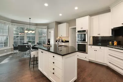 1301 Wendy Drive, Northbrook, IL 60062 - Photo 9