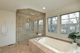 1301 Wendy Dr, Northbrook, IL 60062 - Photo 23