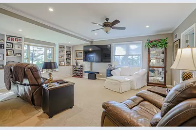 6914 Mensching Road, Huntley, IL 60142 - Photo 9