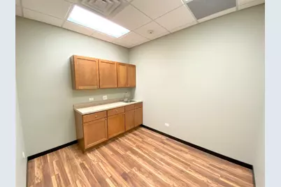 1350 W Lake Street #2, Melrose Park, IL 60160 - Photo 9