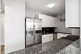 400 N La Salle Dr, Chicago, IL 60654 - Photo 5