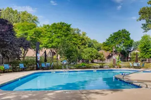 8246 Holly Ct, Palos Hills, IL 60465 - Photo 21