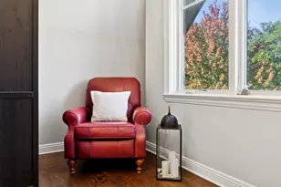 203 S Columbia St, Naperville, IL 60540 - Photo 37