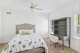 203 S Columbia St, Naperville, IL 60540 - Photo 43