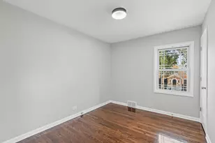 10106 S Vernon Ave, Chicago, IL 60628 - Photo 7