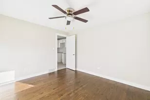 7216 W 63rd Pl, Summit, IL 60501 - Photo 11