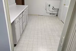 827 S McKinley Ave, Kankakee, IL 60901 - Photo 25